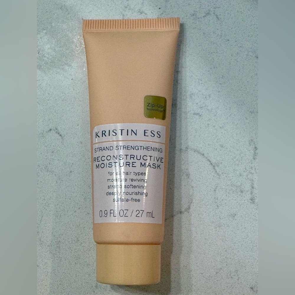 Kristen Ess Strand Strengthening Reconstructive Moisture Mask